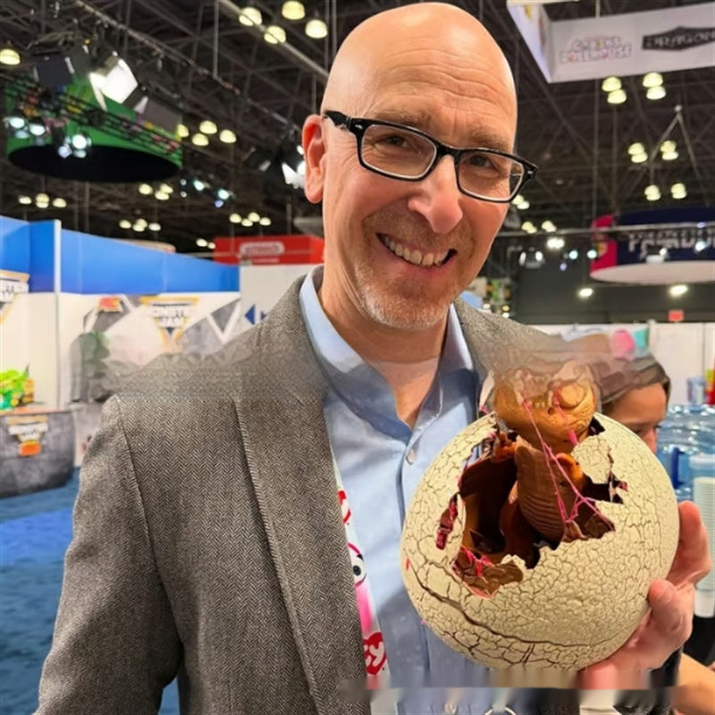 Personalized Dinosaur Egg Decoration – Cartoon-Style T-Rex Hatchling